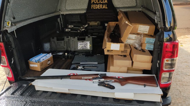 Imagem da notícia PF combate comércio ilegal de armas de fogo e munições