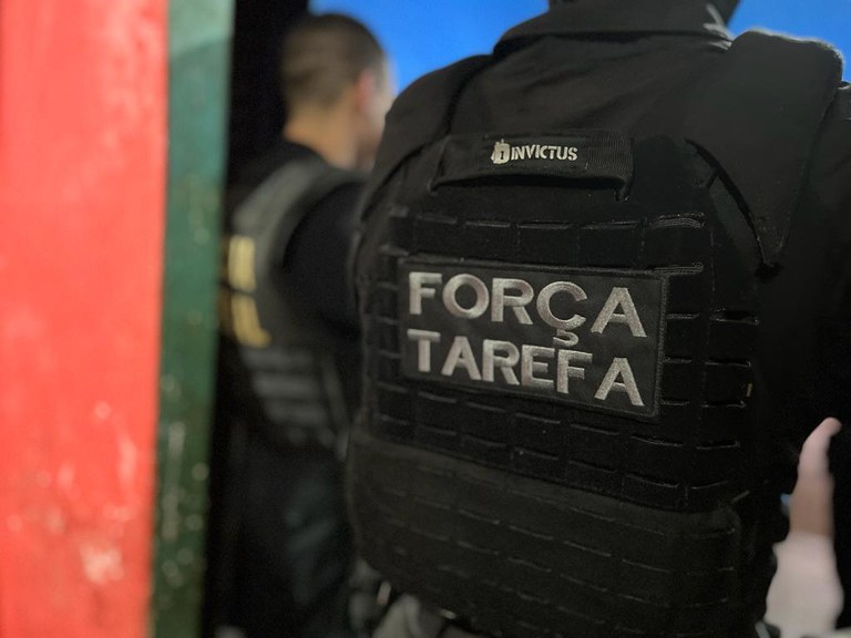 Imagem da notícia Força Tarefa cumpre mandados para investigar crimes de tráfico de drogas em Macapá